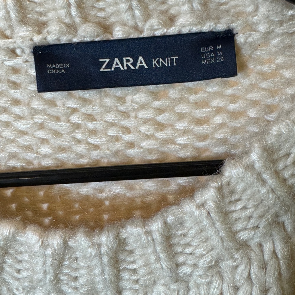 Zara Multicolor Embroidered‎ Cream Sweater - Picture 7 of 10